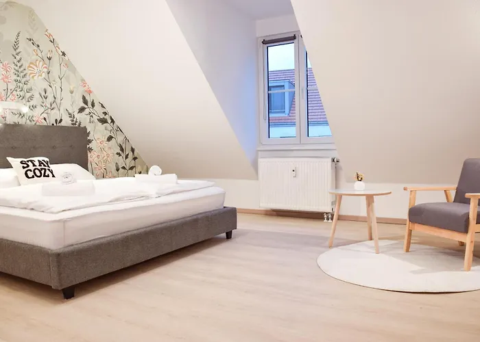Zentral In - 3 Schlafzimmer - 6 Gaeste - Grosszuegig Appartement *