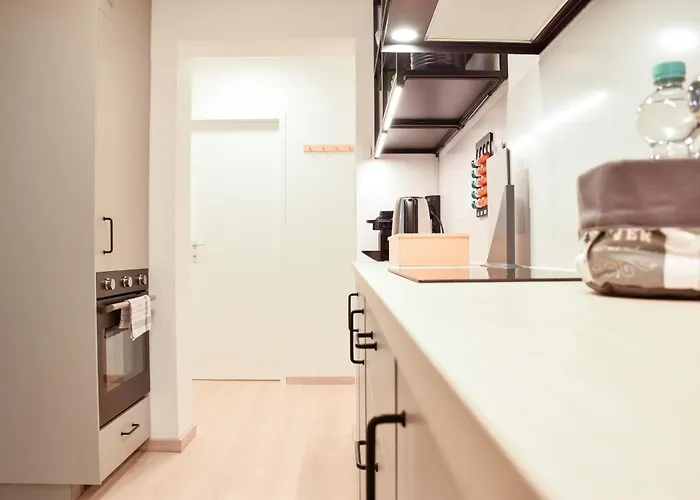 Zentral In - 3 Schlafzimmer - 6 Gaeste - Grosszuegig